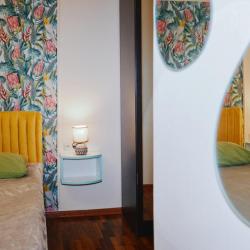 Фото Отель Triple Eight Hotel (Трипл Эйт)