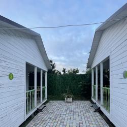 Фото Отель Домики на Школьной