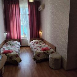 3-местный номер стандарт улучшенный с 2 односпальными кроватями