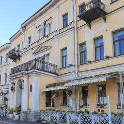 Фото Апартаменты с видом на Неву