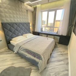 Фото Апартаменты Housevip на улице Матрены Наздрачевой 3/1