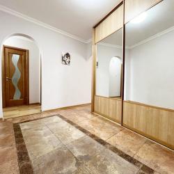 Фото Отель AtmaHouse на улице Широтная 190 корпус 1