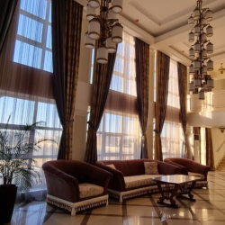 Фото Отель SHE (ШИ)