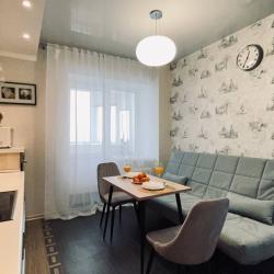 Фото Апартаменты на улице Революционная 130