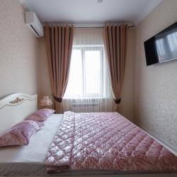 Номер улучшенный комфорт с 1 двуспальной кроватью