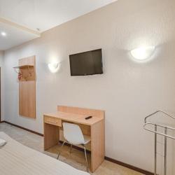 Номер стандарт с 1 двуспальной кроватью