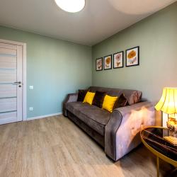 Фото Апартаменты на улице Учительская 24