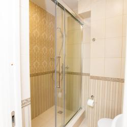 Улучшенные апартаменты с балконом