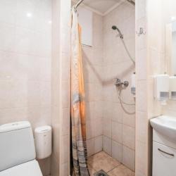 Номер стандарт с 1 двуспальной кроватью