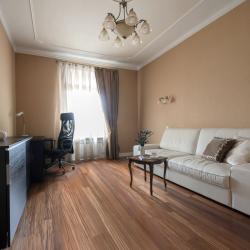 Фото Отель MyHome YourHome (МайХоум ЙоХоум) на 11-ой линии Васильевского острова 4