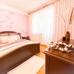 Фото Апартаменты Комфорт на улице Бутлерова 29