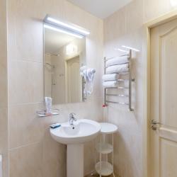 Фото Отель Loyal Guest House (Лоял)