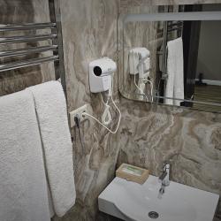 Фото Отель Grand Hotel Kapan (Гранд )