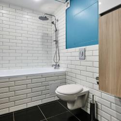 Фото Отель FlatStay Мойки 82| Трёшка у Исаакиевского собора в стиле Лофт, с просторной гостиной и 2-м ярусом