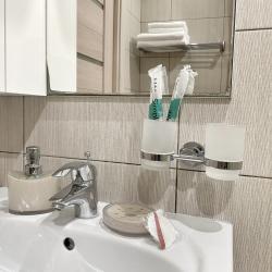 Фото Отель КвартАп на Романтиков 9