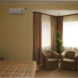 Фото Отель Центр 300