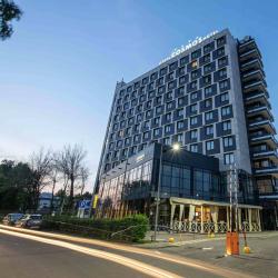 фото 1 Cosmos Yaroslavl Hotel (Космос Ярославль бывш. Парк Инн Ярославль)