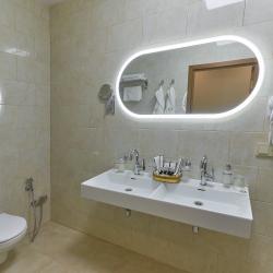 Номер делюкс с 1 двуспальной кроватью