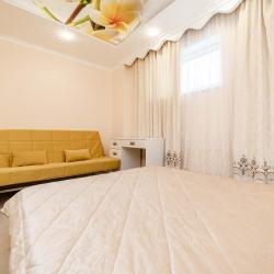 Фото Отель Дом в квартале Щитниково 135