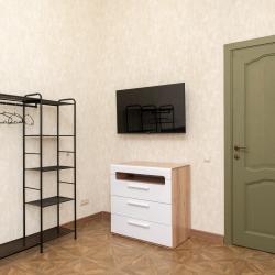 Фото Отель Дом с видом на горы и лес, рядом с озером Банное и горнолыжным центром