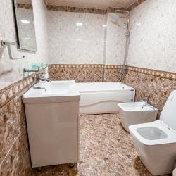 Номер делюкс с 2 односпальными кроватями (с завтраком)