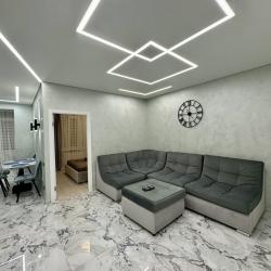 Фото Апартаменты на улице Курсантов-Кировцев, 4А