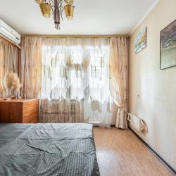 Фото Апартаменты на улице Меридианная 13