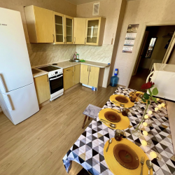 Фото Апартаменты на Попова 37