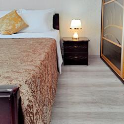 Фото Отель Уютные сутки на улице Николая Баженова 4