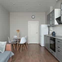 Фото Апартаменты на улице Малыгина (1)