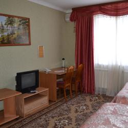 Номер стандарт с 2 односпальными кроватями (с завтраком)