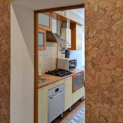 Двухкомнатная квартира в центре — 4be48320b06d3d8fa475c3d8c5d6781a