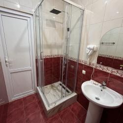 Комната стандарт с 1 двуспальной кроватью