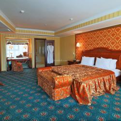 Фото Отель Diplomat Hotel & Business Center (Дипломат и Бизнес и Центр)