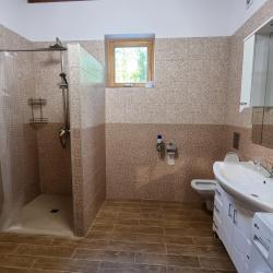 Фото Отель Дом В1 на базе отдыха Новинки Парк