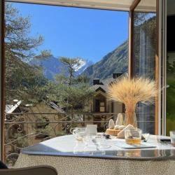 Фото Отель Лиcичкинhousе на улице Балкарская 21с4