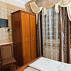 Номер стандарт с 1 двуспальной кроватью