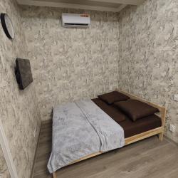 1-комнатные апартаменты студия Красной Армии 136/6