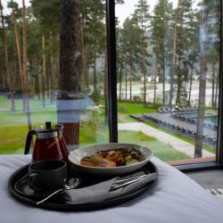 Фото Отель Хвоя в горах