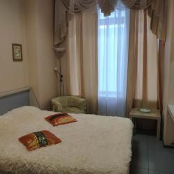 Номер стандарт с 1 двуспальной кроватью