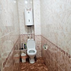 Фото Апартаменты на улице Адоратского 1