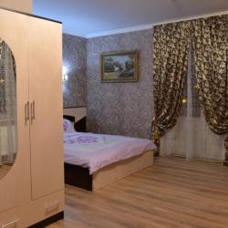 Номер стандарт семейный с 1 двуспальной кроватью