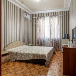 2-местная комната стандарт с 1 двуспальной кроватью