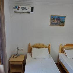 Номер эконом с 2 односпальными кроватями