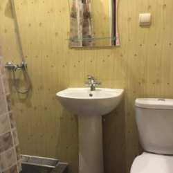 Номер стандарт с 1 двуспальной кроватью