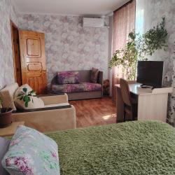 Фото Апартаменты на улице Брянская 11