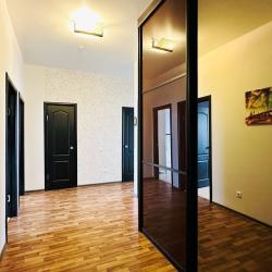 Фото Отель InnHome Apartments на проспекте Свердловский 88