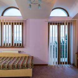 Номер стандарт улучшенный с 2 односпальными кроватями