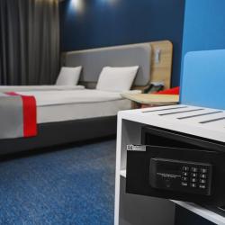 Фото GoPark Hotel (ГоПарк Отель) (бывш. Холидей Инн Экспресс)