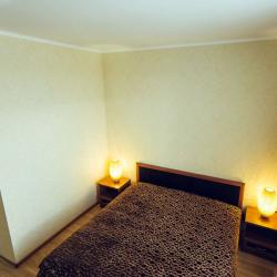 Номер полулюкс с 1 двуспальной кроватью